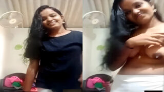 Mallu Topless College girl Sex Video